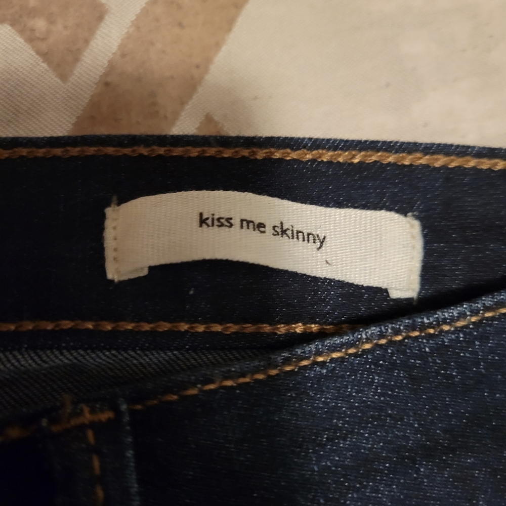 Dark Wash Skinny Jeans - Picture 4 of 6